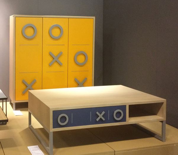 expo-stand-morpion-mobilier