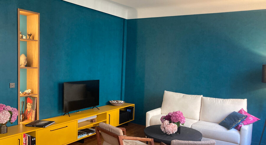 Vue sur niche salon meuble TV sur